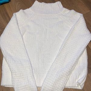 White cropped sweater with turtleneck